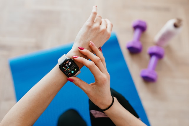 Tracking Calories: Fitness Tracker